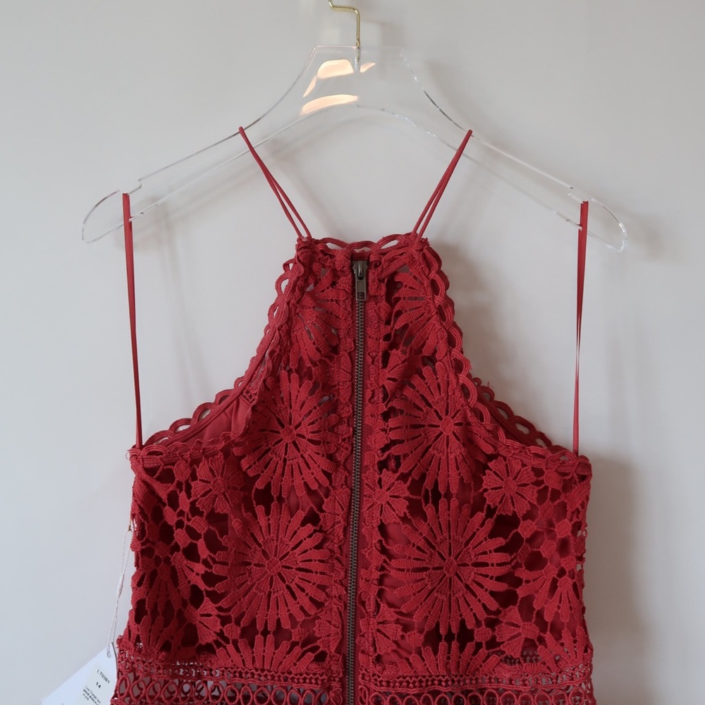 Love Triangle pencil dress in color Rose - Picture 9 of 13